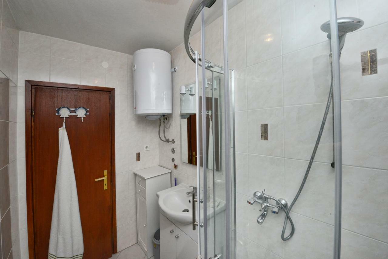 Apartment Kuki 포레치 외부 사진